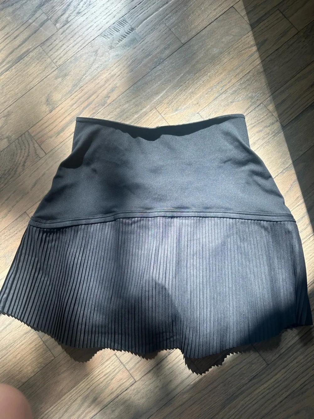 Nike Black Pleated Tennis Skirt NWOT - Picture 2 of 3